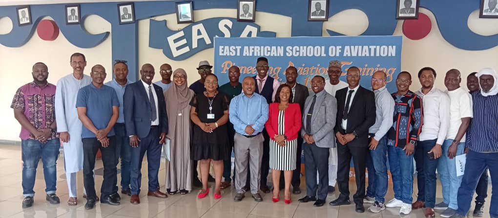 𝗜𝗡𝗧𝗘𝗥𝗟𝗢𝗖𝗨𝗧𝗢𝗥 & 𝗥𝗔𝗧𝗘𝗥 𝗘𝗡𝗚𝗟𝗜𝗦𝗛 𝗟𝗔𝗡𝗚𝗨𝗔𝗚𝗘 𝗣𝗥𝗢𝗙𝗜𝗖𝗜𝗘𝗡𝗖𝗬 𝗖𝗢𝗨𝗥𝗦𝗘 𝗖𝗟𝗢𝗦𝗨𝗥𝗘